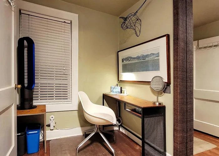 Ut Moody Center Downtown Eco Pecan Tree House Free Wifi Parking Quiet Office